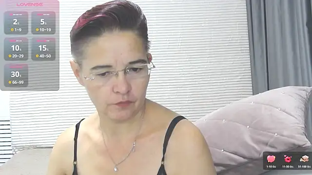 StaceyDarling online show from November 27, 7:28 pm