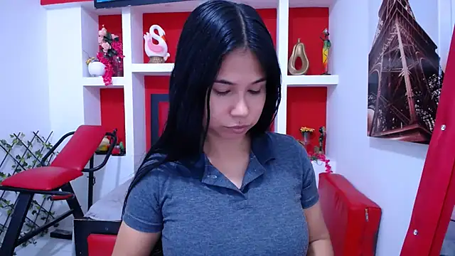 Letty Plugxo online show from October 6, 12:22 pm