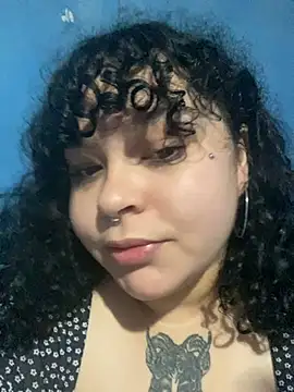 Kimberliprivv online show from May 21, 1:36 am