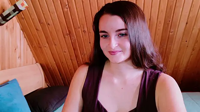 Miss Arwen online show from March 1, 7:30 am