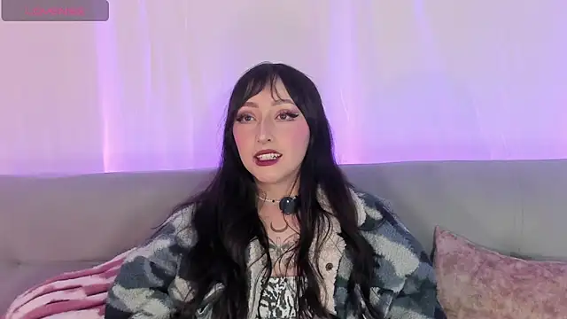 v1cky  online show from June 30, 12:21 am