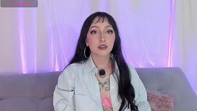 v1cky  online show from June 19, 11:41 pm