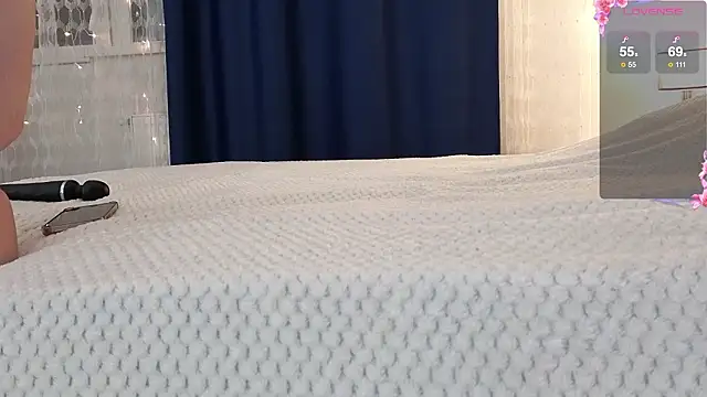 Brilliant-Kiss online show from January 17, 6:04 pm