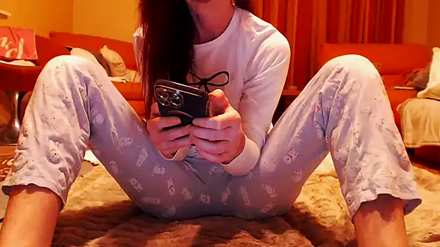 LovelyAndraGirl online show from July 5, 7:19 pm