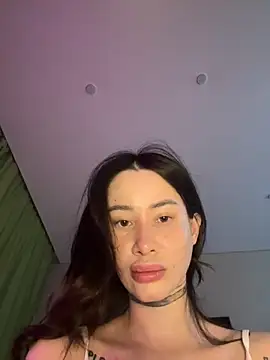 Yunasi online show from November 17, 1:01 pm