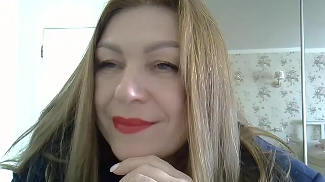 Alexandra-Rosee online show from February 8, 7:45 am