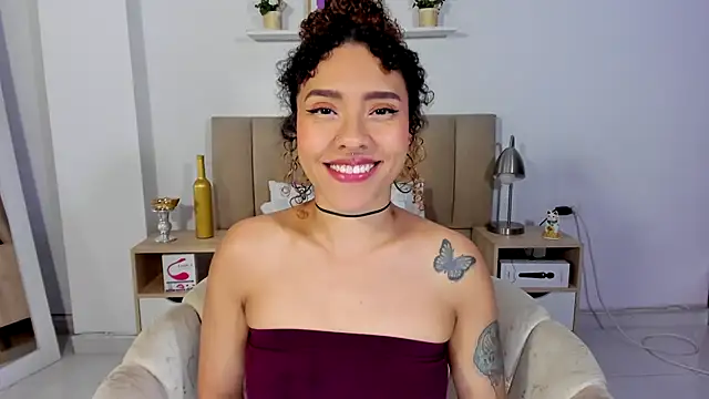 Zoe Gruber online show from July 24, 2:09 am