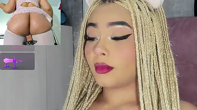 conny  curly online show from April 9, 2:11 pm