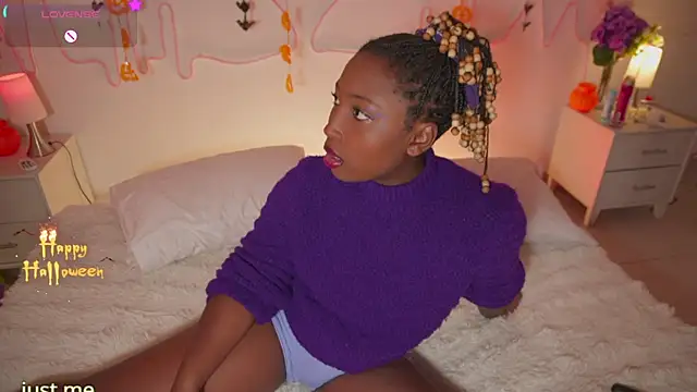 EmmaSanzz  online show from October 20, 11:46 am