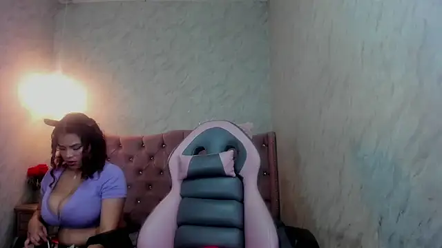 moniquehicks online show from July 24, 5:00 pm