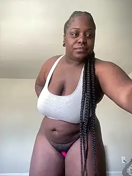 fantasygyal online show from May 18, 6:36 pm