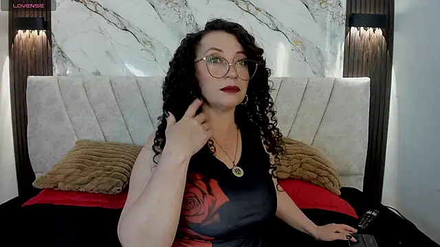 pamela bell online show from July 8, 8:33 pm
