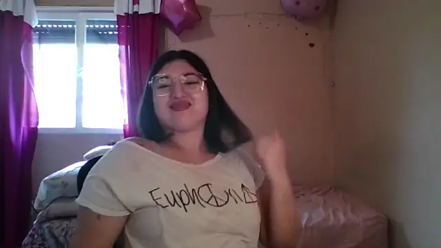 imsohornydacom online show from March 21, 6:46 pm