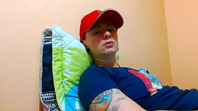 tomboyblue online show from July 20, 9:15 pm