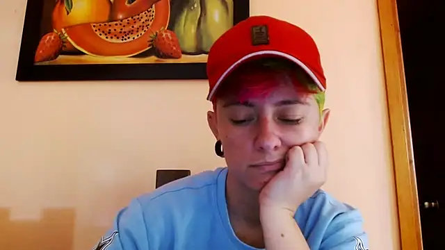 tomboyblue online show from July 28, 9:25 pm