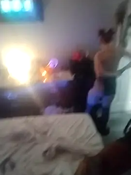 Puffgettingstuffed online show from September 30, 3:39 pm