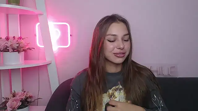 MilanaAngelAs online show from September 9, 7:35 pm