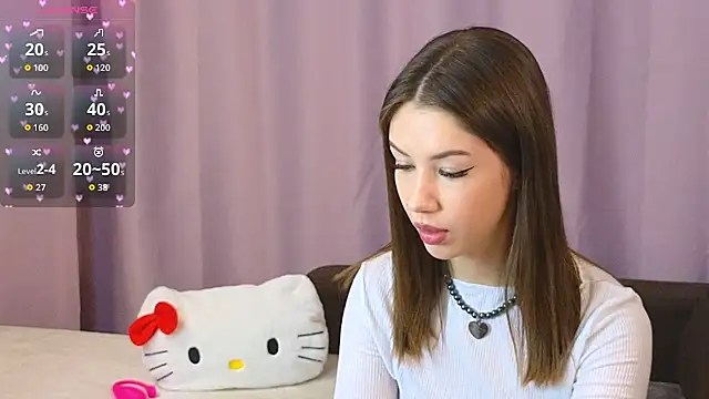 Snapshot of ellie_kramer chatting on October 6, 8:02 pm ellie kramer online show from October 6, 8:02 pm