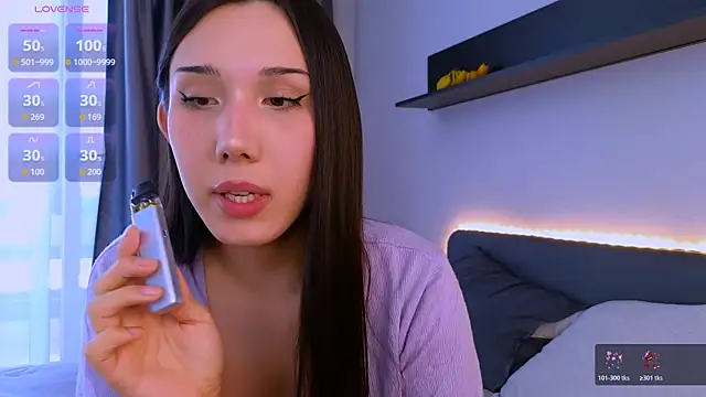 Kaia Sunshine Mia online show from April 19, 11:43 am