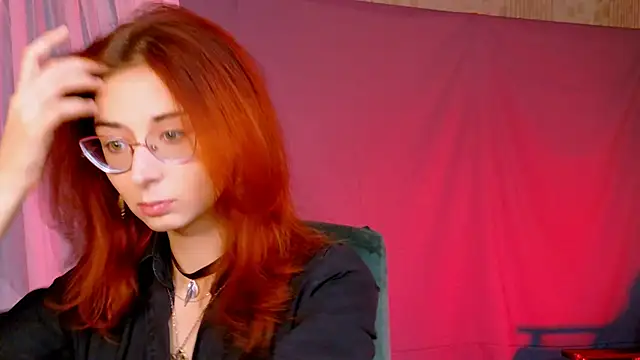 Snapshot of Orianna_Fox chatting on September 23, 1:31 pm Orianna Fox online show from September 23, 1:31 pm