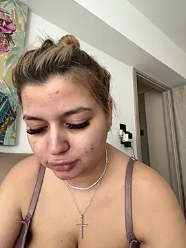 AllysonK online show from April 20, 10:07 am