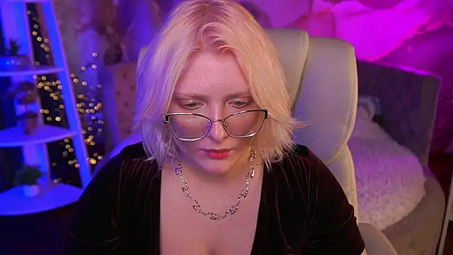 CoolTatis online show from March 27, 6:59 am