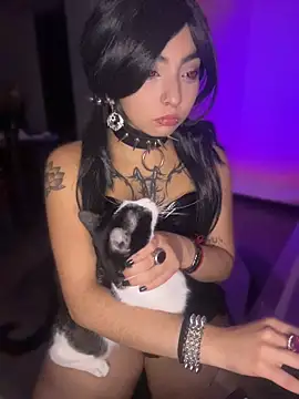  Gothiccbitch  online show from June 5, 6:52 am