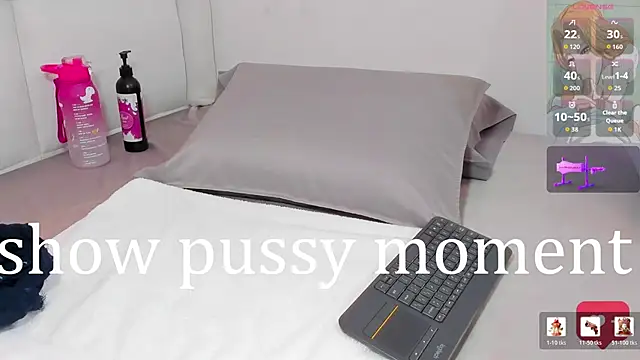 kristal blond online show from March 15, 4:47 am