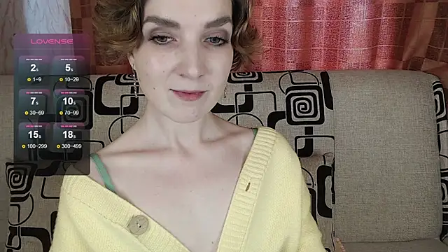 TinaWince online show from April 11, 7:45 am