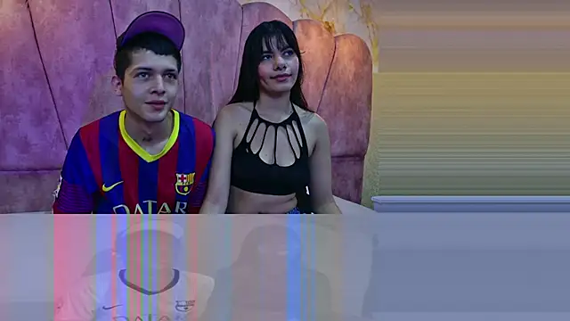 Snapshot of kendalltaylorr chatting on October 17, 12:30 pm kendalltaylorr online show from October 17, 12:30 pm