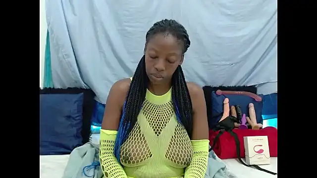 chocolatemix44 online show from April 11, 7:56 am