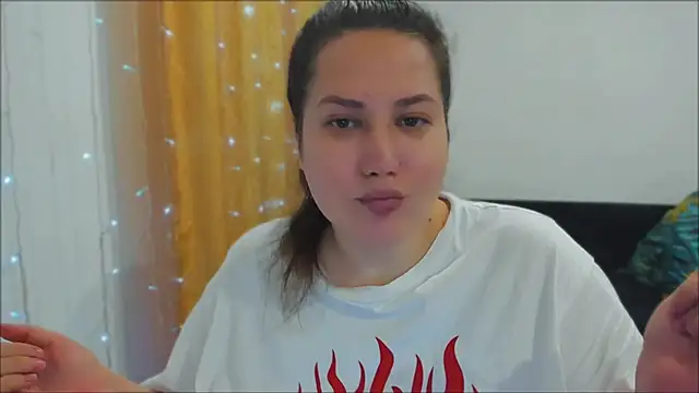  madalexa  online show from October 27, 3:07 pm