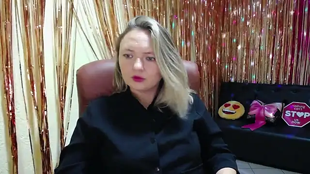 Snapshot of SallyVerda chatting on September 9, 5:46 pm SallyVerda online show from September 9, 5:46 pm