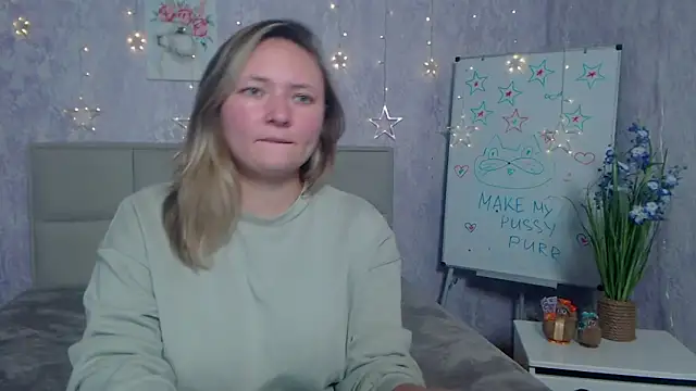 SallyVerda online show from November 11, 6:38 pm