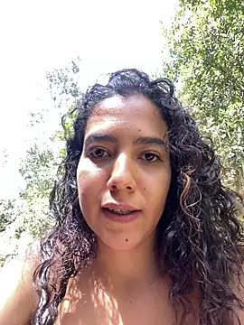 Snapshot of Maithe_Perroni chatting on October 19, 6:10 pm Maithe Perroni online show from October 19, 6:10 pm