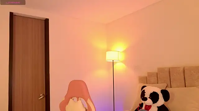 KaylaCollinsX online show from July 3, 10:16 pm