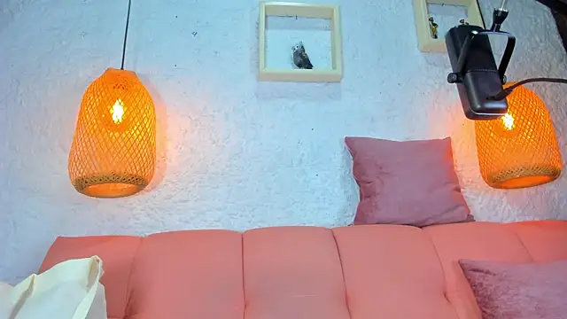 emiily s online show from November 21, 12:29 pm