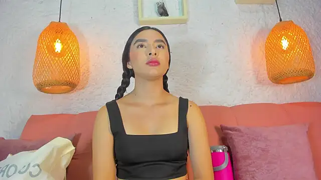 emiily s online show from November 12, 12:14 pm