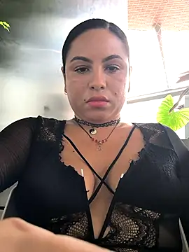 Snapshot of Francesca_ferrari chatting on October 8, 7:29 pm Francesca ferrari online show from October 8, 7:29 pm