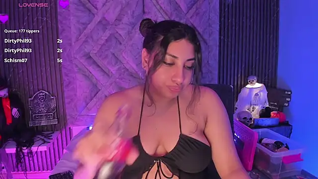 CANDYGABYY online show from October 26, 4:30 am