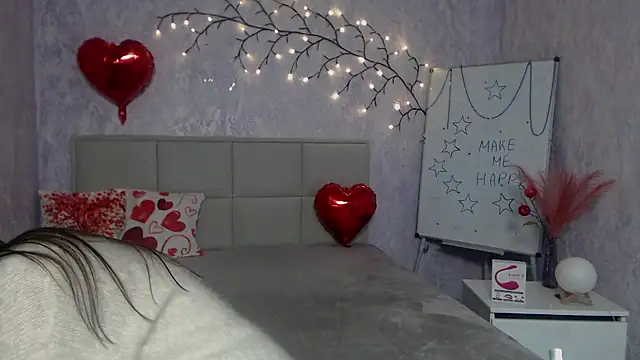 KaraCriegs online show from January 17, 6:48 pm