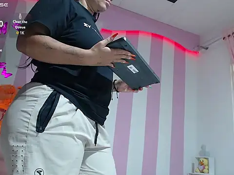 zaleya mateus online show from October 20, 11:13 am