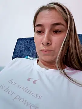 Iris love18 online show from February 21, 2:07 pm