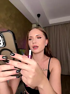 AvaGianna online show from November 19, 4:29 pm