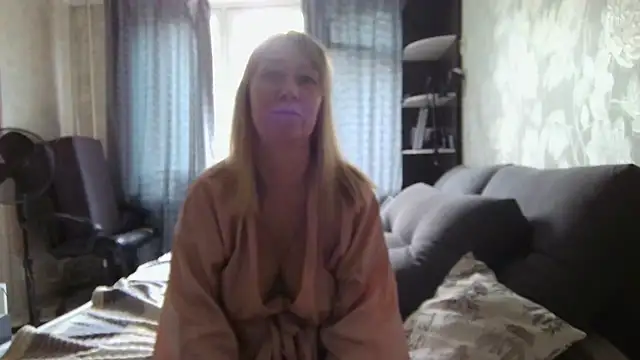 WindChristy online show from June 19, 9:35 am