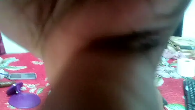 Hotxchickk online show from November 29, 11:31 pm