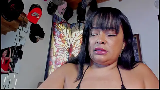 Snapshot of seleneh chatting on October 16, 5:26 pm seleneh online show from October 16, 5:26 pm