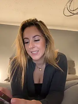 Missyemily online show from October 6, 8:46 pm