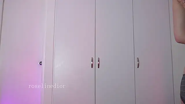 roselinedior online show from January 18, 2:02 pm