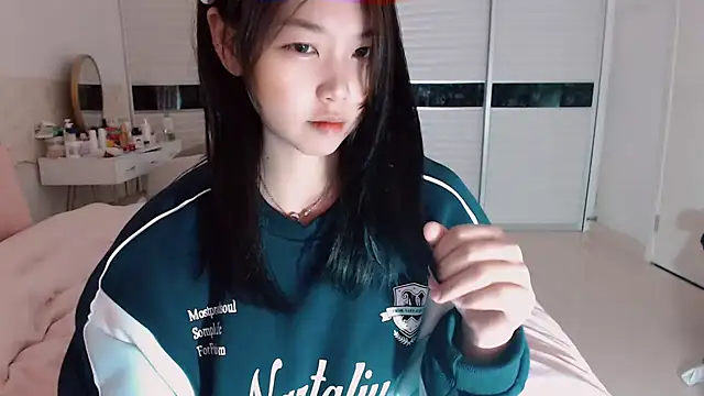 -Lucky Girl online show from October 27, 2:29 am